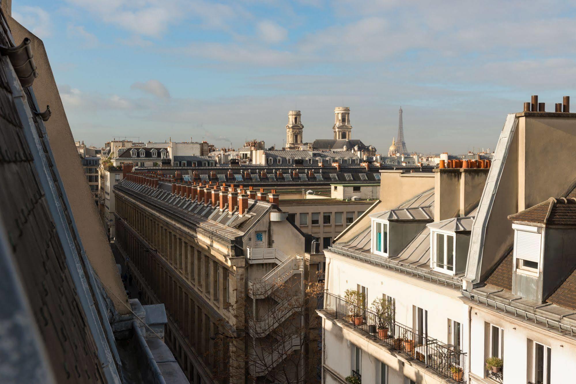 Le Petit Belloy París Exterior foto